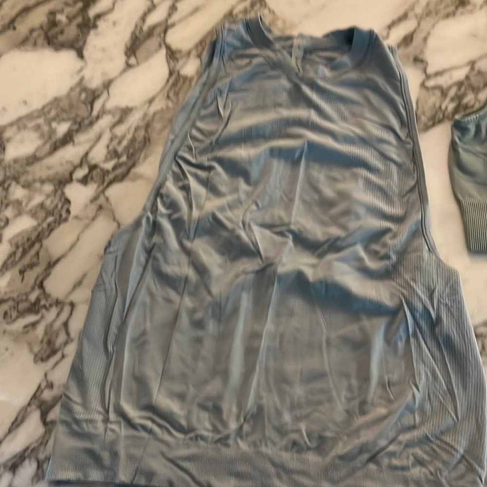 Varley tank top and sports bra. Sage green.